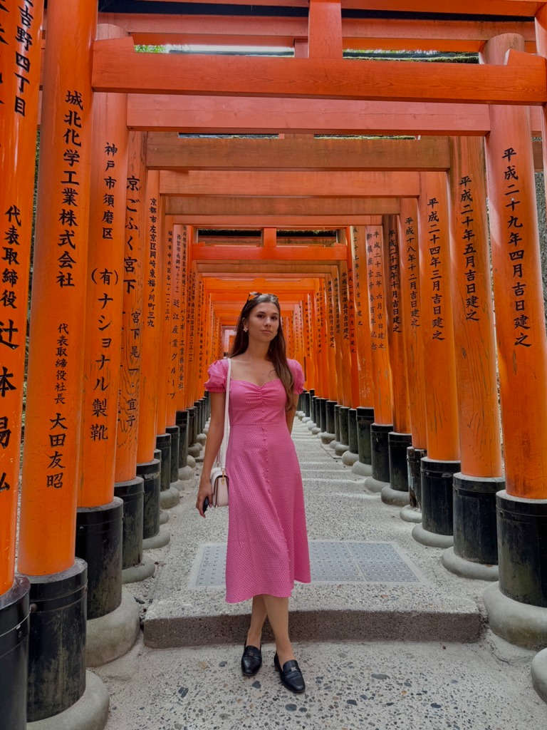 WhatsApp Image 2025-11-08 at 19.21.20 (1)